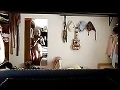 Жасырын камера, әйелі-мексиканка киіндіретін кейін ванналар(2)