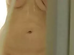 Емес, оның әжесі ағарту классикалық секс